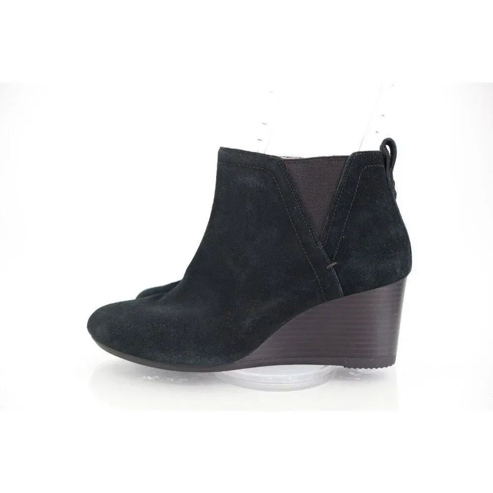 Vionic Women's Paloma Boot Size 7.5 Wedge Bootie Black Suede Comfy Side Zip